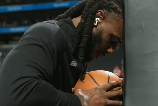 赛事分析-千辛万苦终得克劳德 雄鹿锋线硬度厚度继续提高